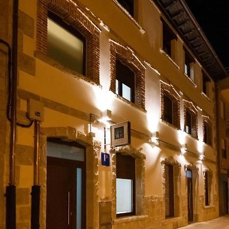 Alojamiento Cuatro Estaciones La Pola de Gordon Bagian luar foto